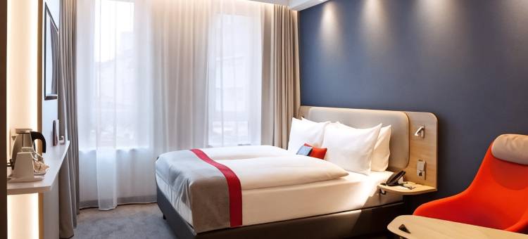 辛德芬根智选假日酒店(Holiday Inn Express SINDELFINGEN by IHG)图片