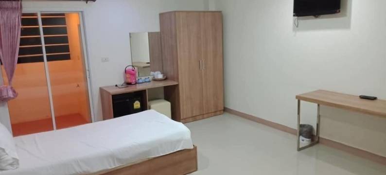 邦姆恩萨耶旅馆(Bumnsaya Place)图片