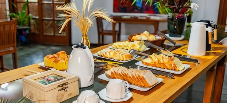 普蒂尼旅馆和酒店 by OYO(OYO Pousada e Hotel Putini)图片