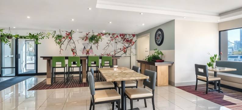 美居套房酒店-斯普林菲尔德 IL(MainStay Suites Springfield IL)图片