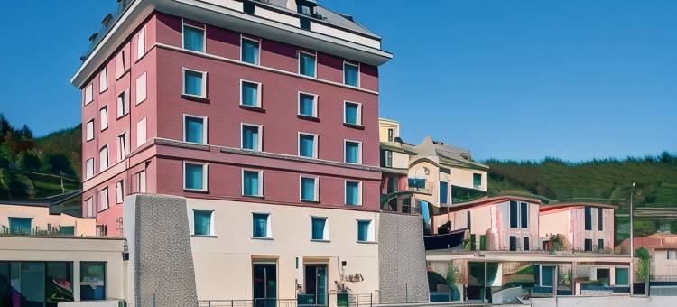 海艺术酒店(Sea Art Hotel)图片
