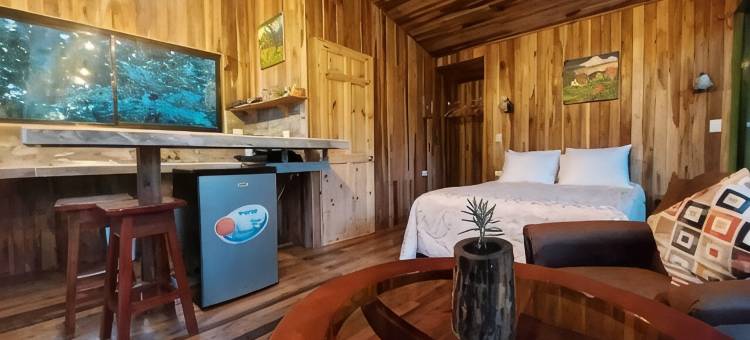 丛林生活树屋(Jungle Living Tree Houses)图片