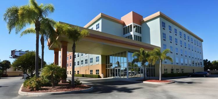 迈尔斯堡倾城套房酒店(Allure Suites of Fort Myers)图片