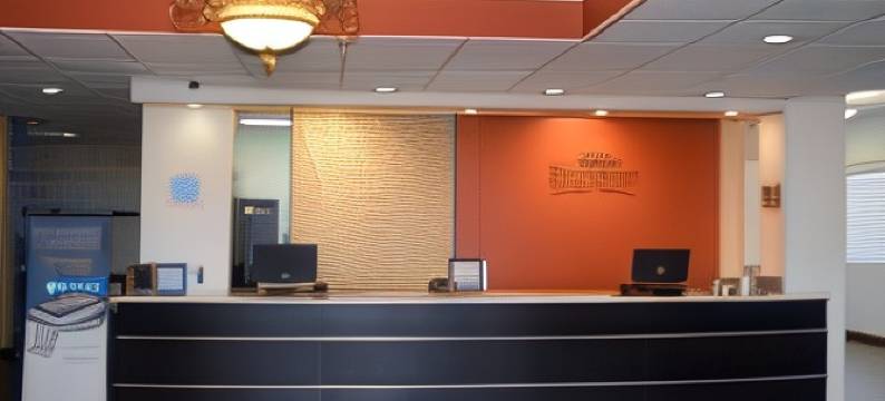 米德兰机场温德姆呗盟酒店(Baymont by Wyndham Midland Airport)图片