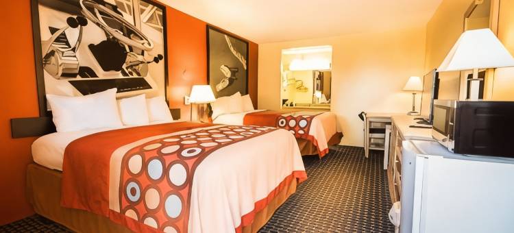 奇普利温德姆速8酒店(Super 8 by Wyndham Chipley)图片