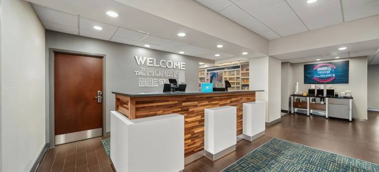 欧佩莱卡 I-85 奥本地区欢朋套房酒店(Hampton Inn & Suites Opelika-I-85-Auburn Area)图片