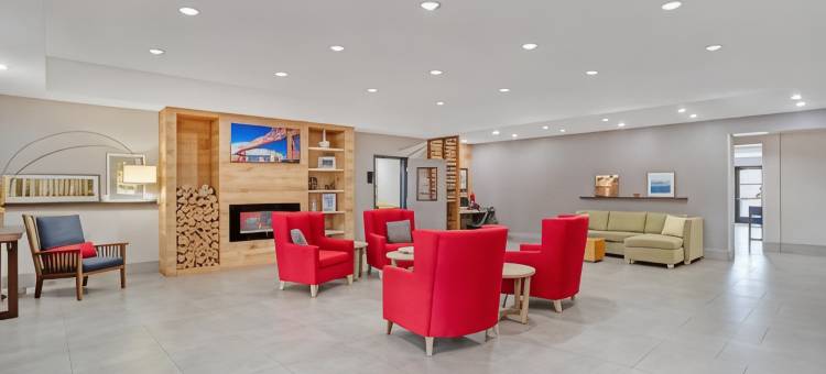 舒适套房酒店(Comfort Inn & Suites)图片