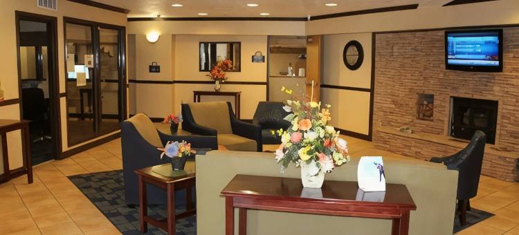 布里奇波特戴斯套房酒店-克拉克斯堡(Days Inn & Suites by Wyndham Bridgeport - Clarksburg)图片