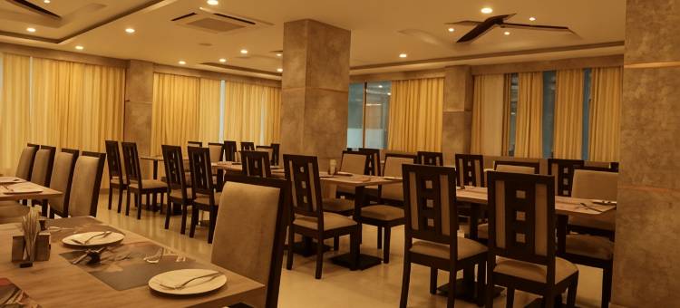 吉里哈日出(Hotel Girija Sunrise 300 Meter from Baba Dham Temple)图片