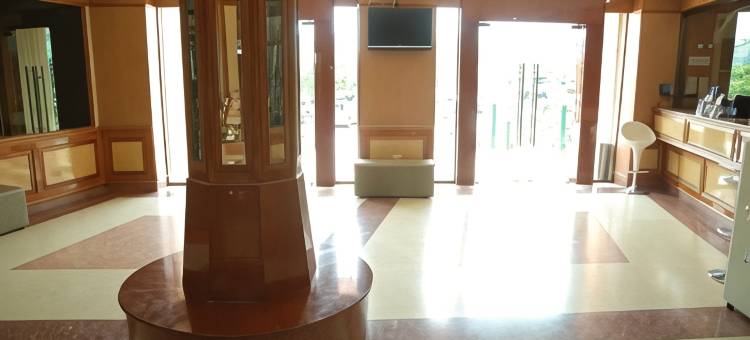玫瑰园大酒店(Rose Garden Hotel)图片
