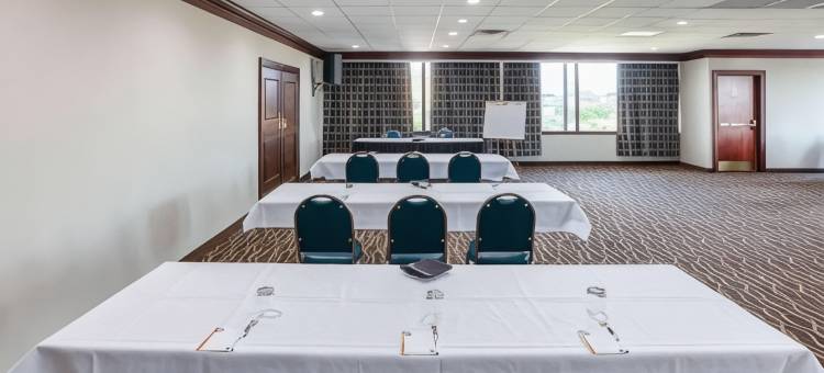 品质酒店及套房(Quality Inn & Suites)图片