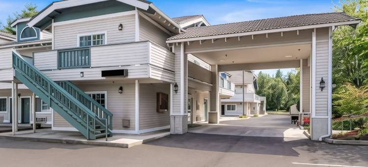 班布里治岛凯艺套房酒店(Quality Inn & Suites Bainbridge Island)图片