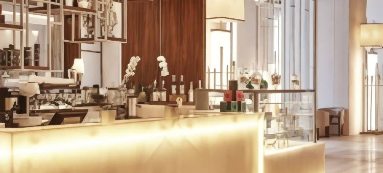 迪拜希尔顿艾尔哈布图尔城酒店(Hilton Dubai Al Habtoor City)图片