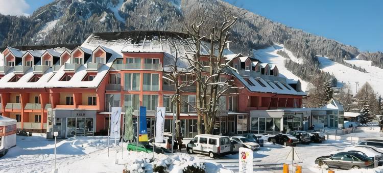 克拉尼斯卡戈拉温德姆华美达套房酒店(Ramada Hotel & Suites by Wyndham Kranjska Gora)图片