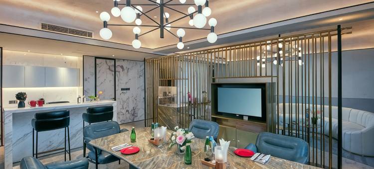 杭州滨江宝龙城艺珺酒店(诚业路地铁站)图片