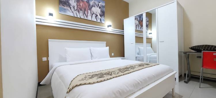 龙市酒店 - 近三邦利马三宝垄 - 美特拉酒店(Rons City Hotel Near Simpang Lima Semarang Mitra RedDoorz)图片