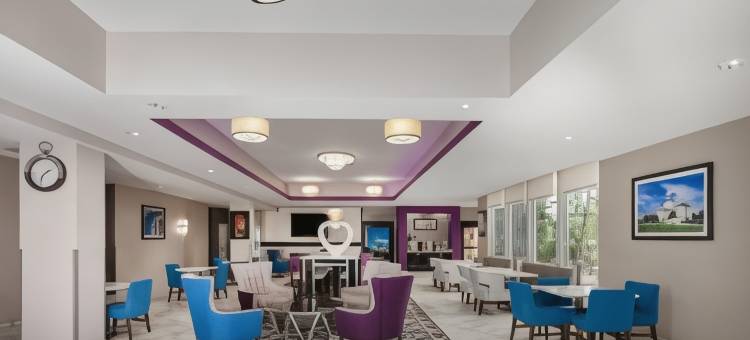 斯普林菲尔德拉昆塔温德姆套房酒店(La Quinta Inn & Suites by Wyndham Springfield IL)图片