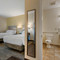 Candlewood Suites 阅读