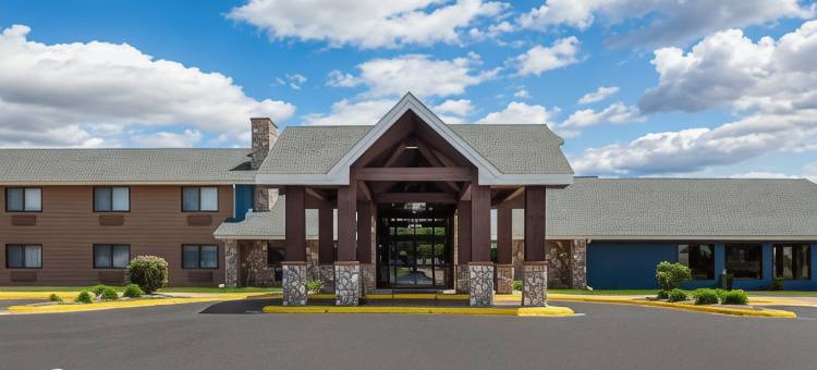 奥斯汀AmericInn酒店(AmericInn by Wyndham Austin)图片