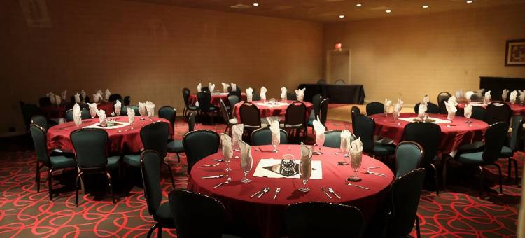 简斯维尔AmericInn酒店(AmericInn by Wyndham Janesville)图片