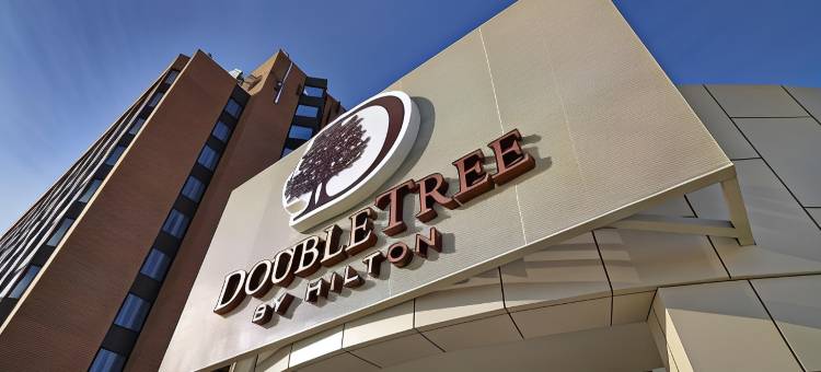 西埃德蒙顿希尔顿逸林酒店(DoubleTree by Hilton West Edmonton)图片