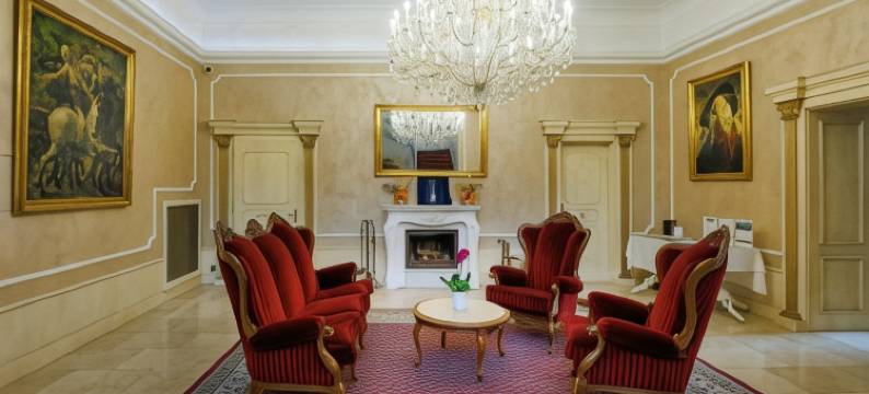 奇赫尔尼城堡酒店(Hotel Château Cihelny)图片