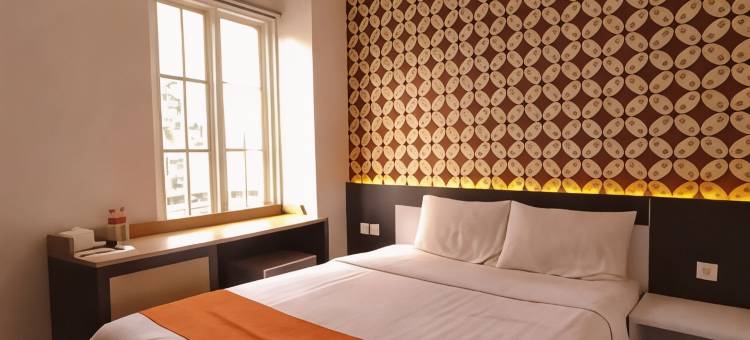 三宝垄图古穆达前一精品酒店(Front One Boutique Tugu Muda Semarang)图片