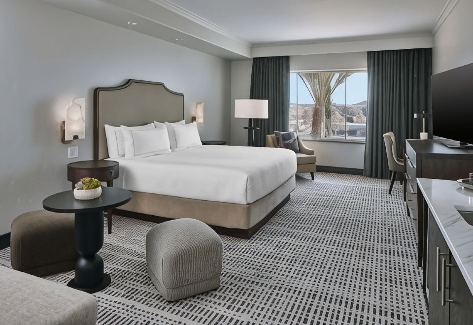 Bellasera Hotel & Suites Paso Robles, Tapestry by Hilton Hotel Overview