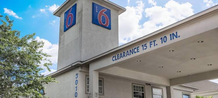 帕萨迪纳6号汽车旅馆(Motel 6 Pasadena, TX)图片