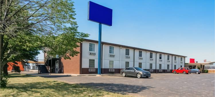 OYO伊利诺伊莫顿皮奥里亚I-74酒店(OYO Hotel Morton East Peoria I-74)图片