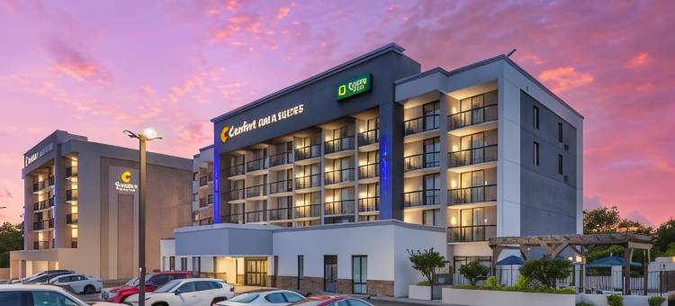 春之湖 - 费耶特维尔自由堡附近舒适套房酒店(Comfort Inn & Quality Suites)图片