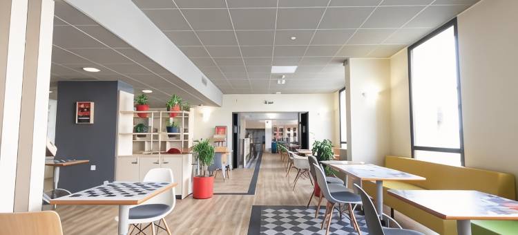 宜必思罗什福尔酒店(ibis Rochefort)图片