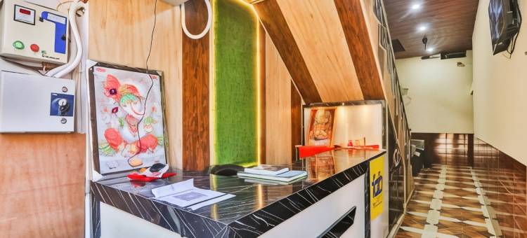 Fabhotel 乌玛尤古尔(FabHotel Uma Yugul)图片