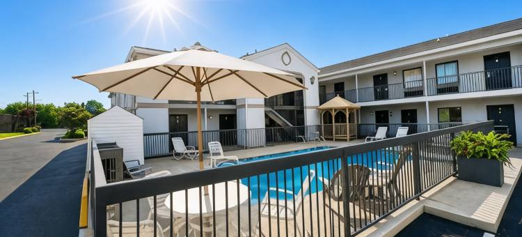 西奥古斯塔艾森豪威尔堡附近凯艺酒店(Quality Inn Augusta West Near Fort Eisenhower)图片