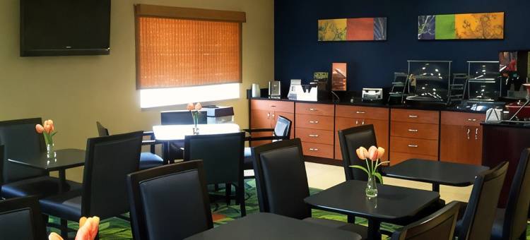南本德米沙沃卡万枫酒店套房(Fairfield Inn & Suites South Bend Mishawaka)图片