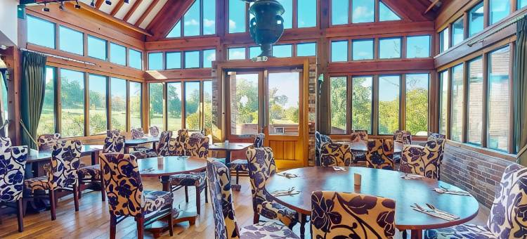 老荆棘庄园高尔夫乡村酒店(Old Thorns Hotel & Resort)图片