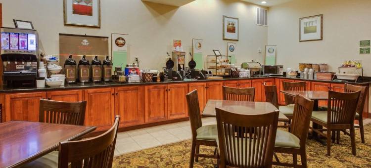 克雷斯特维尤丽怡酒店(Country Inn & Suites by Radisson, Crestview, FL)图片