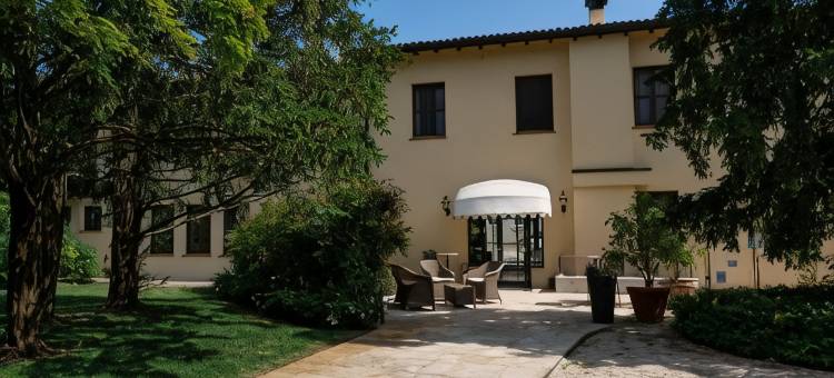 纳比拉别墅酒店(Hotel Villa Nabila)图片