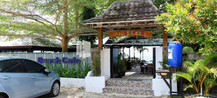 沙哈巴特海滩宾馆 - 米特拉红门酒店(Sahabat Pantai Guest House Mitra RedDoorz)图片