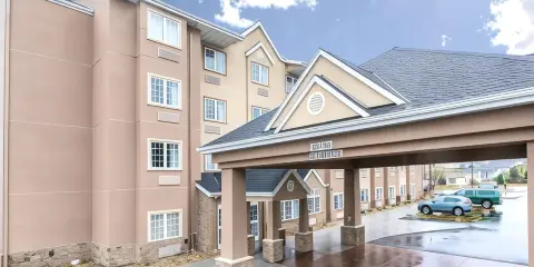 羅徹斯特南希爾頓 Spark 酒店