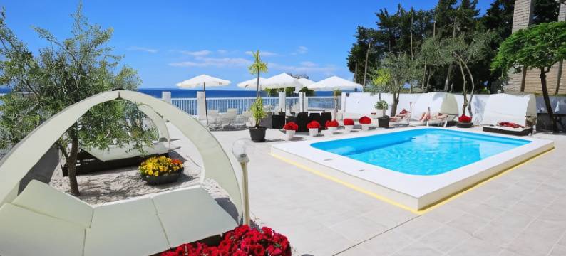 特里亚纳别墅酒店(Villa Triana-Adults Only)图片