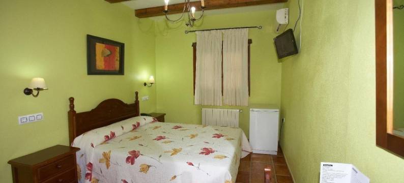 恩日克卡尔维洛酒店(Hotel Enrique Calvillo)图片