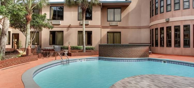 劳雷尔温德姆呗盟酒店(Baymont by Wyndham Laurel)图片