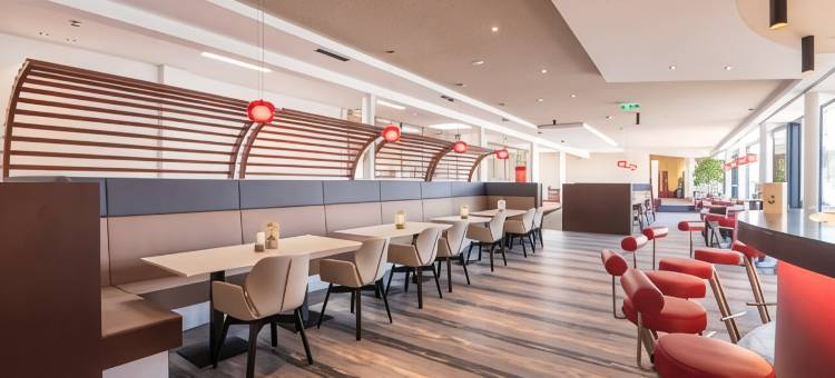 温泉度假村 - 水酒店(H2O Hotel-Therme-Resort, für Familien Mit Kindern)图片