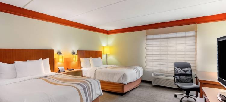 罗利达勒姆绍斯波恩特拉昆塔温德姆套房酒店(La Quinta Inn & Suites by Wyndham Raleigh/Durham Southpoint)图片