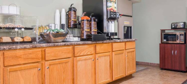 曼凯托速8酒店(Super 8 by Wyndham Mankato)图片