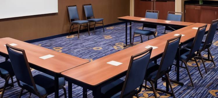 特克萨卡纳万怡酒店(Courtyard Texarkana)图片