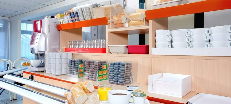 拉育婴尼奥尔东普瑞米尔经典酒店(Premiere Classe Niort Est - la CRÈCHE)图片