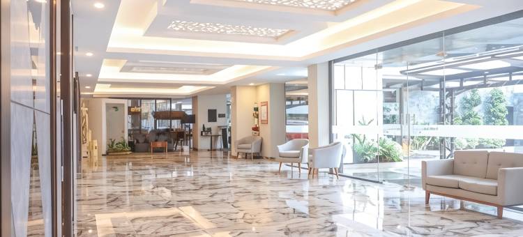 前一哥舍恩酒店沙拉蒂加(Front One Gosyen Hotel Salatiga)图片