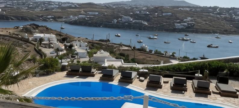 海军蓝色套房酒店(Navy Blue Suites)图片